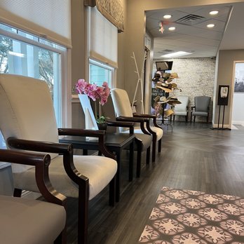 Germain Dermatology - Waiting area - Dermatologists Near Me - Summerville, South Carolina Germain Dermatology - Waiting area - Dermatologists Near Me - Summerville, South Carolina