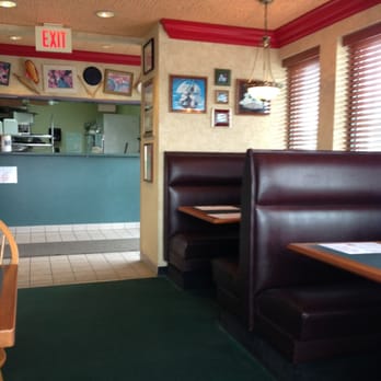 Monical’s Pizza - Monical's comfy, quaint dining room in Pontiac, IL - Pizza Near Me - Pontiac, Illinois Monical’s Pizza - Monical's comfy, quaint dining room in Pontiac, IL - Pizza Near Me - Pontiac, Illinois