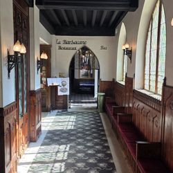 Hôtel de la Cité - The entrance hallway
