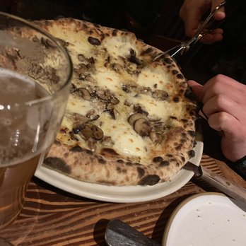 Firehouse Restaurant - Pizza Near Me - Portland, Oregon