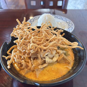 Thai Thara - Khao Soi with chicken and tofu - Thai Near Me - Richmond, Indiana