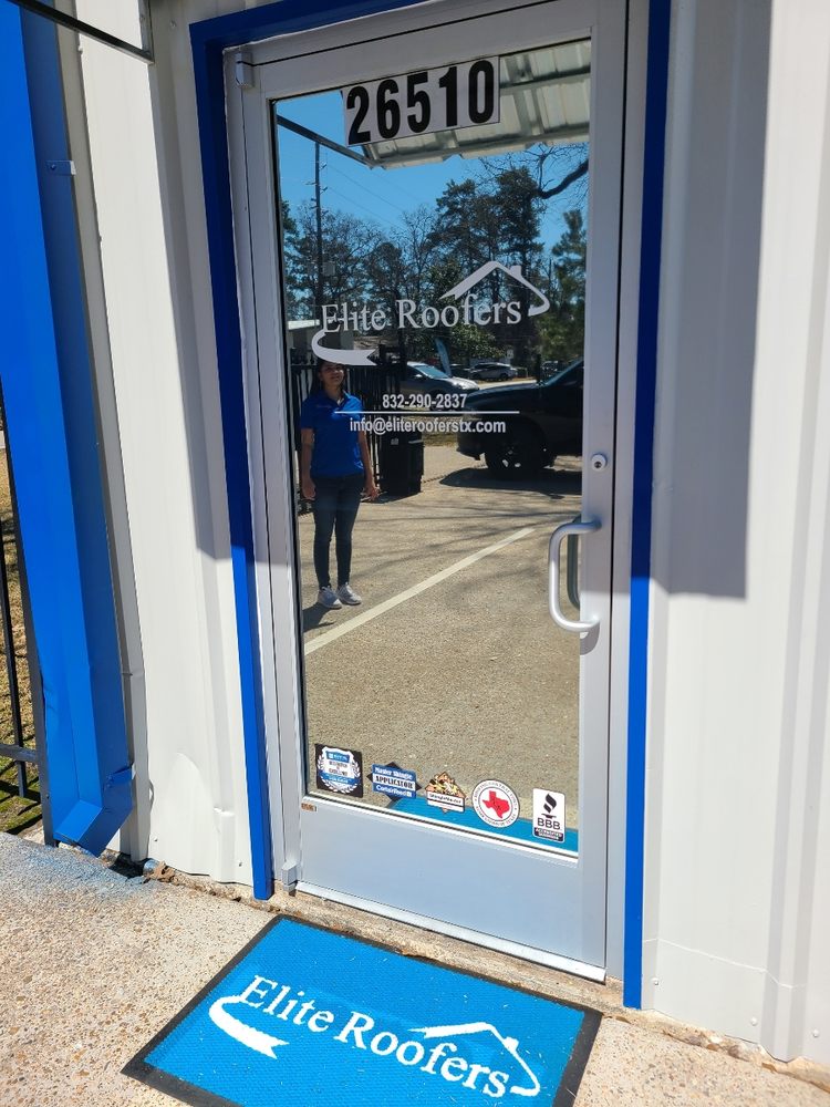 Slide of Elite Roofers