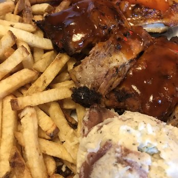 Phil's BBQ - Barbeque Near Me - San Diego, California Phil's BBQ - Barbeque Near Me - San Diego, California