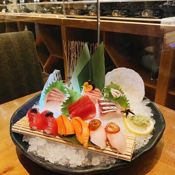 Roka Akor - Chicago - Assorted nigiri - Sushi Bars Near Me - Chicago, Illinois