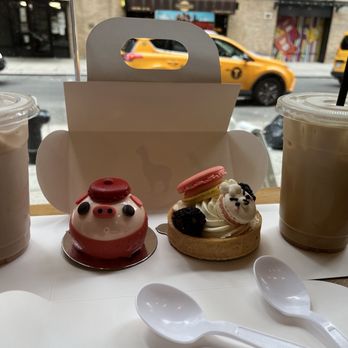 Bibble & Sip - Raspberry Lychee Tart Lavender Latte Lychee Berry - Coffee & Tea Near Me - New York, New York