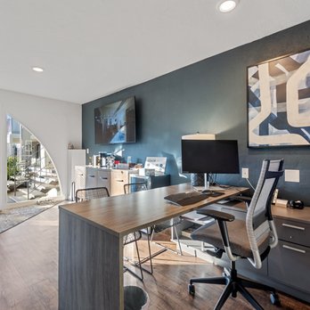 Cielo Apartment Homes - Cielo Leasing Office - Apartments Near Me - Campbell, California