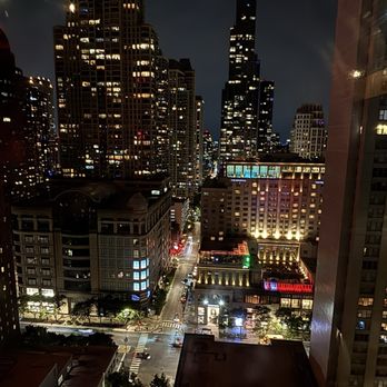 SkyDeck - Lounges Near Me - Chicago, Illinois