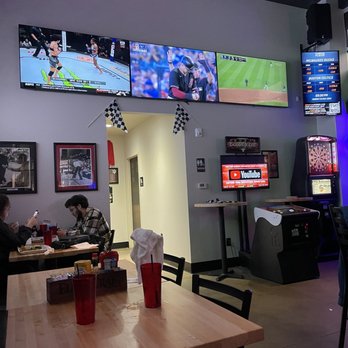 Parks Place Pub - TVs everywhere! - Sports Bars Near Me - Fishers, Indiana Parks Place Pub - TVs everywhere! - Sports Bars Near Me - Fishers, Indiana