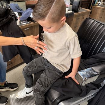 Gentleman's Cut - Grayson - Barbers Near Me - Dana Point, California