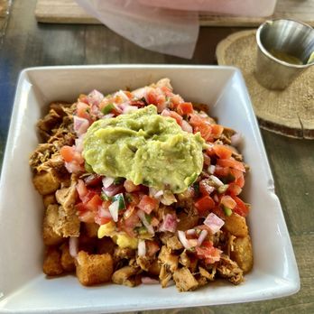 Beer Barrio - Chicken bowl (brunch) - Mexican Near Me - Wilmington, North Carolina