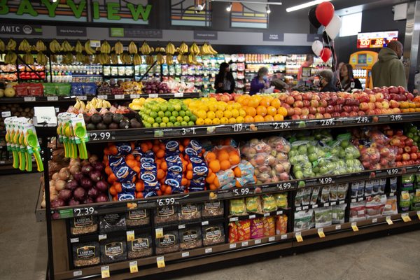 Lucky Bayview by null