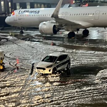 Lufthansa - Airlines Near Me Lufthansa - Airlines Near Me