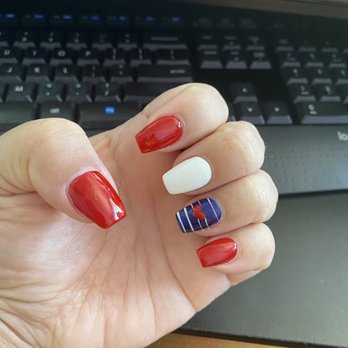 Ivy Nails & Spa - 4th of July Nails - Nail Salons Near Me - Whittier, California