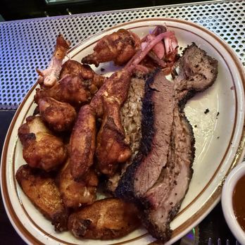 Bub City - Wings and brisket. Go somewhere else. - Bars Near Me - Rosemont, Illinois Bub City - Wings and brisket. Go somewhere else. - Bars Near Me - Rosemont, Illinois