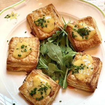 Supperland - Baked Brie Bites - Southern Near Me - Charlotte, North Carolina Supperland - Baked Brie Bites - Southern Near Me - Charlotte, North Carolina