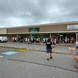 Sea and Leaf Cannabis Dispensary is a trusted destination for premium cannabis products and a comfortable shopping experience.