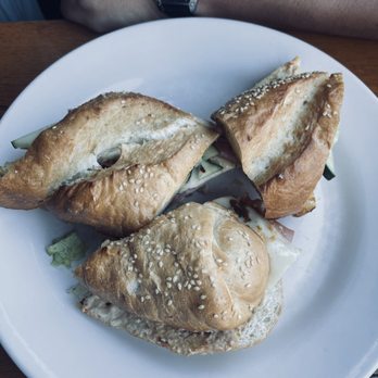 El Palomar - Baguette carnes frías - Cafeteria Near Me - Tequila, JAL El Palomar - Baguette carnes frías - Cafeteria Near Me - Tequila, JAL