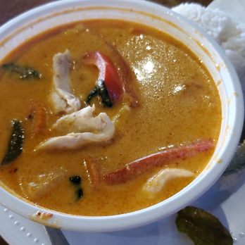 Thai Me Up - Pineapple curry - Thai Near Me - Seaside, Oregon