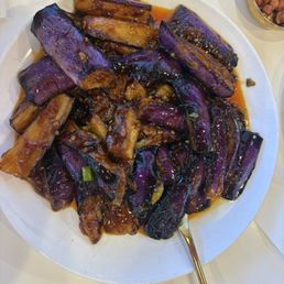 Eggplant with garlic sauce Eggplant with garlic sauce