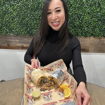 Taquerias Guadalajara - Mexican Near Me - Santa Ana, California