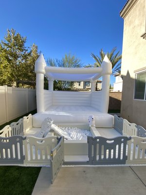 Bounce house and soft play bundles - Our packages are all available with either our toddler bouncer or large bouncer.