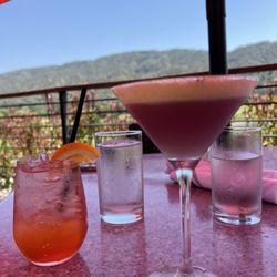 Zaidee’s - Passionfruit foam