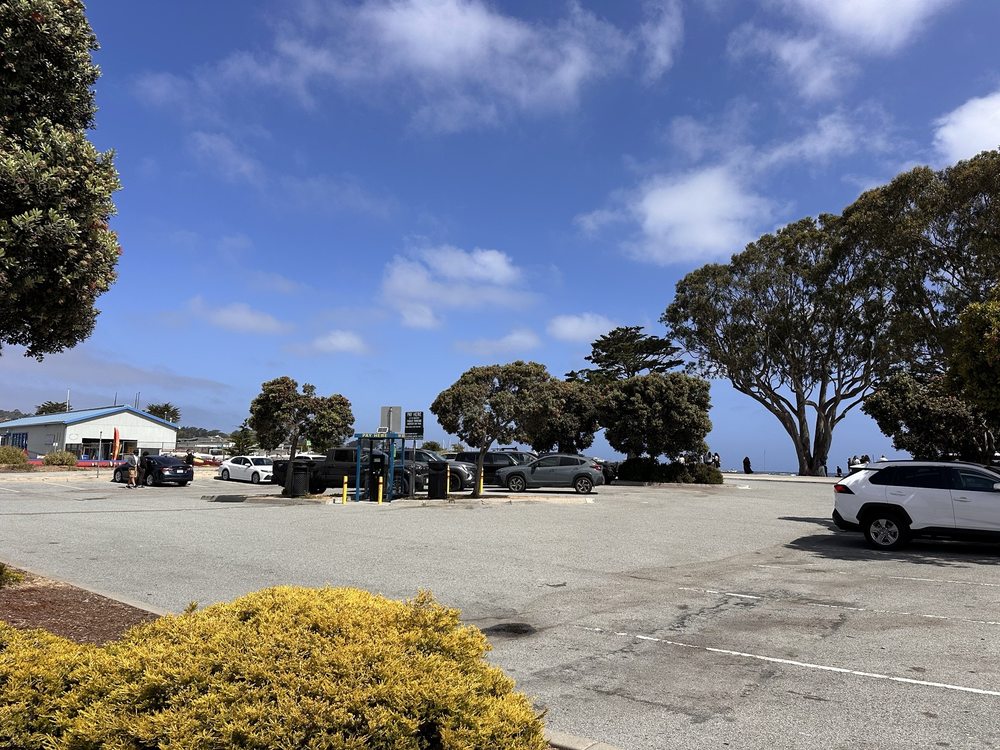 Monterey Bay Park Logo