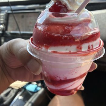 Sonic Drive-In - Strawberry sundae - Burgers Near Me - Las Vegas, Nevada