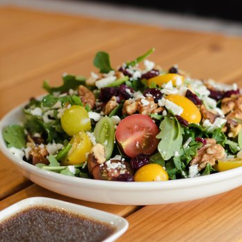 Red Tomato Pizza House - Arugula Salad - Pizza Near Me - Berkeley, California