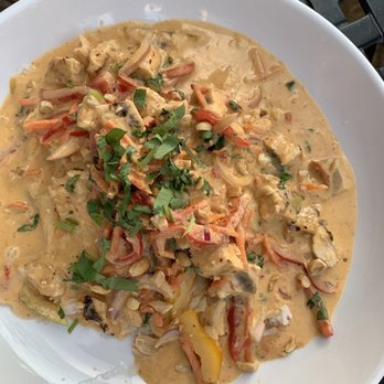 Elements Restaurant - Veggie Thai Curry with chicken added. - New American Near Me - Logan, Utah