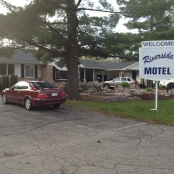 Riverside Motel - Riverside motel - Hotels Near Me - Berlin, Wisconsin Riverside Motel - Riverside motel - Hotels Near Me - Berlin, Wisconsin
