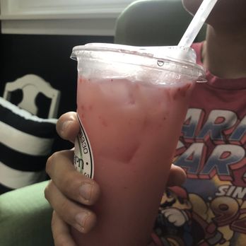 Southern Sippin' - The strawberry one. - Beverage Store Near Me - Enterprise, Alabama