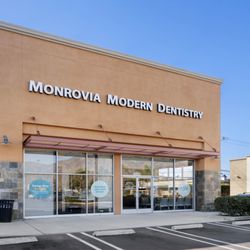Monrovia Modern Dentistry - Monrovia Modern Dentistry - Storefront View and Entrance