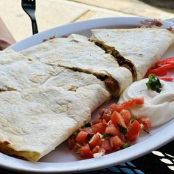Venalonzo's Tacos - Quesadillas