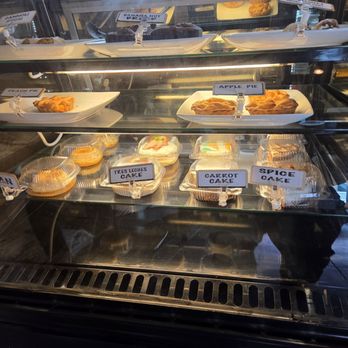 Jireh Bakery - Case - Creperies Near Me - Exeter, California Jireh Bakery - Case - Creperies Near Me - Exeter, California