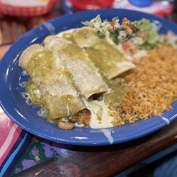 Lalos Restaurante Mexicano - Enchiladas