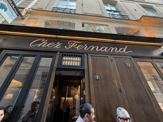 Chez Fernand Christine by null