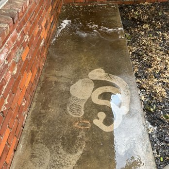 Avelar Pressure Washing Services - Pressure Washers Near Me