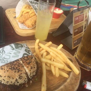 McCarthy's Pub - Irish Pub Near Me - Zapopan, JAL