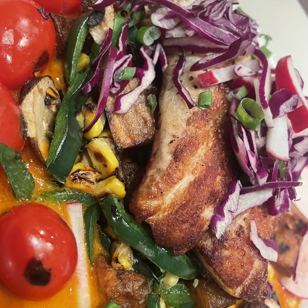 Mesero - Clearfork - Redfish En La Media Concha - Mexican Near Me - Fort Worth, Texas