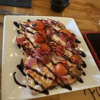 Bridge St Kitchen & Pasta - Pizza - Desserts Near Me - Wetumpka, Alabama