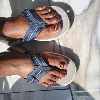 Temple Nails Spa Lounge - Diamond pedicure - Nail Salons Near Me - Temple, Texas