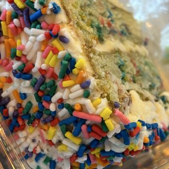 The Dez - Confetti cake - Coffee & Tea Near Me - Joshua Tree, California