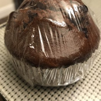 Henry's Place - Double Chocolate Muffin $2 - Ice Cream & Frozen Yogurt Near Me - Honolulu, Hawaii Henry's Place - Double Chocolate Muffin $2 - Ice Cream & Frozen Yogurt Near Me - Honolulu, Hawaii