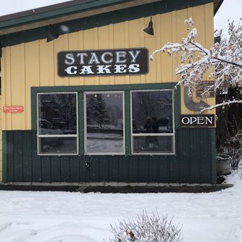 Stacey Cakes - Front of the store, plenty of parking out front too! - Bakeries Near Me - McCall, Idaho