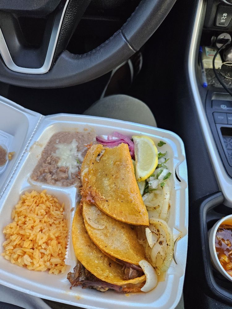 Taqueria San Luis