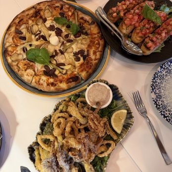 Locanda Sorrento - Fritto Misto, PIZZA FAVORITA, Bruschetta Locanda - Italian Near Me - Campbell, California Locanda Sorrento - Fritto Misto, PIZZA FAVORITA, Bruschetta Locanda - Italian Near Me - Campbell, California