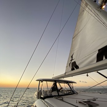 MANA Cruises & Charters - Boat Tours Near Me - Kapolei, Hawaii MANA Cruises & Charters - Boat Tours Near Me - Kapolei, Hawaii
