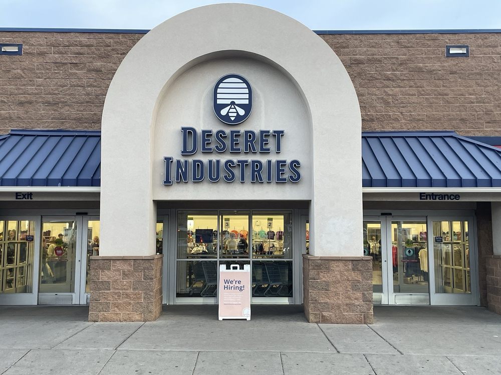 DESERET INDUSTRIES - Updated August 2025 - 51 Reviews - 2480 Red Cliffs