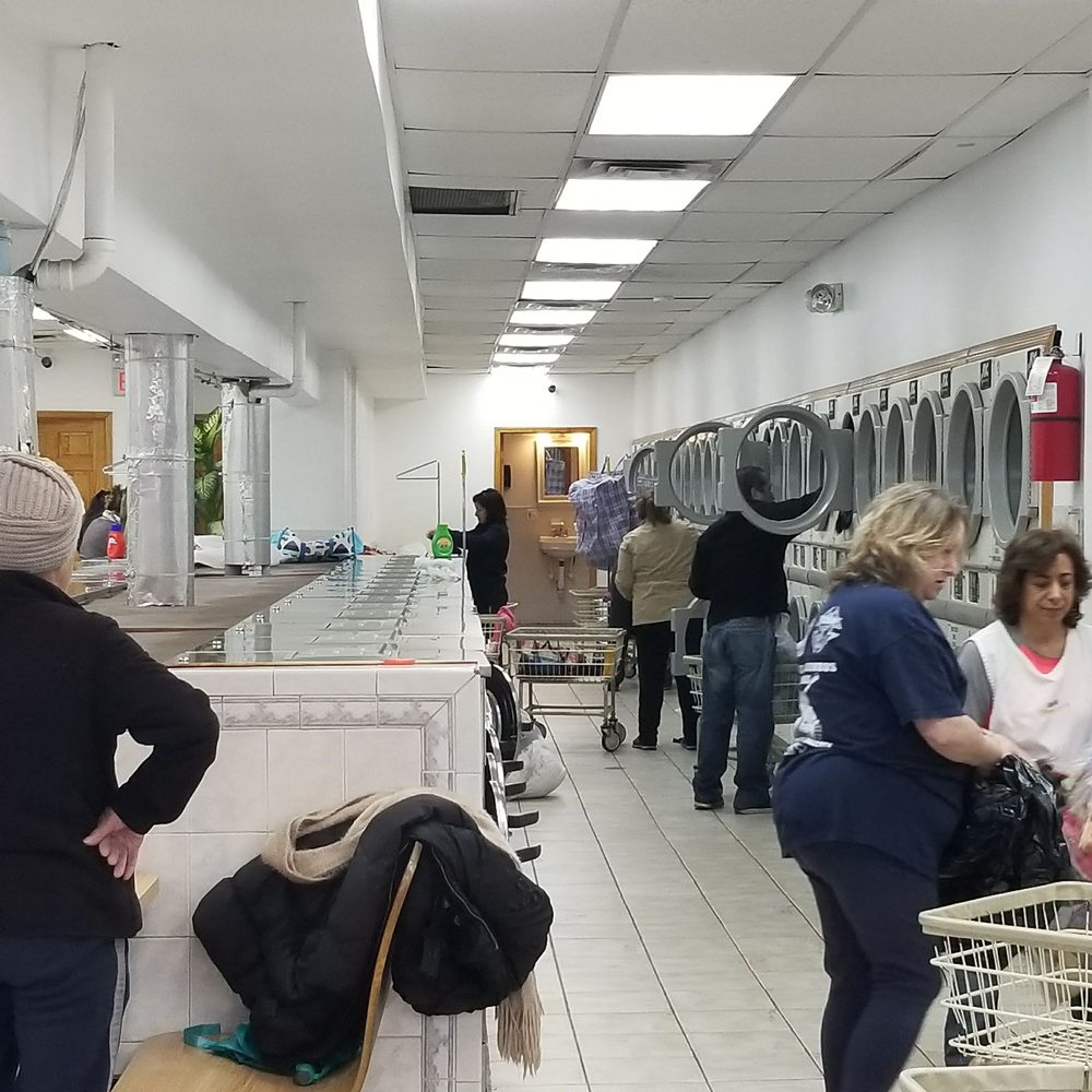 LAUNDROMAT CENTER Updated September 2024 801 Kearny Ave, Kearny, New Jersey Laundromat